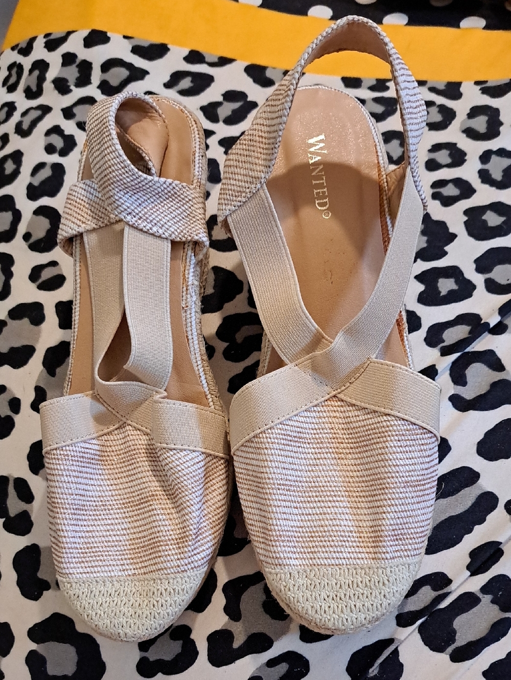 Wanted Beige Espadrille Wedge Sandals Crisscross Straps Ankle Wrap Size 7.5 EUC